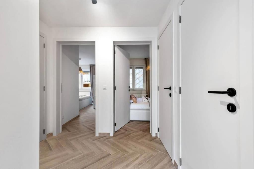 Michelle - Recent Gerenoveerd Stijlvol Appartement Oostende Exteriör bild